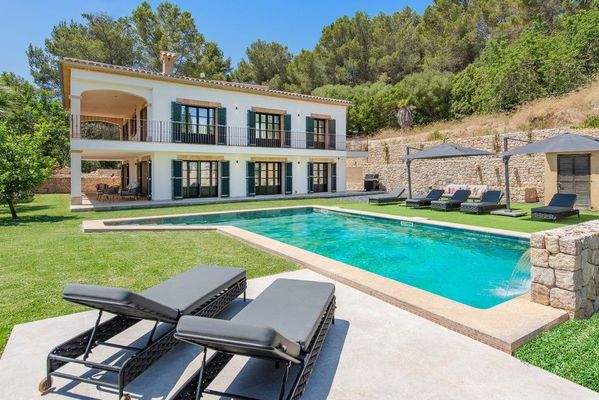 Exterior and Pool (2)