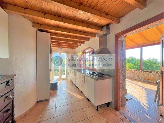 017568a837a647d195fe0b3bd3f637a5-original