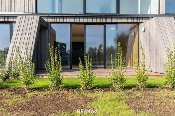 Apartment am See mit Gartenansicht Terrasse