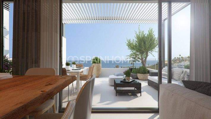 Properties in Complex with Sea Views in Casares Malaga