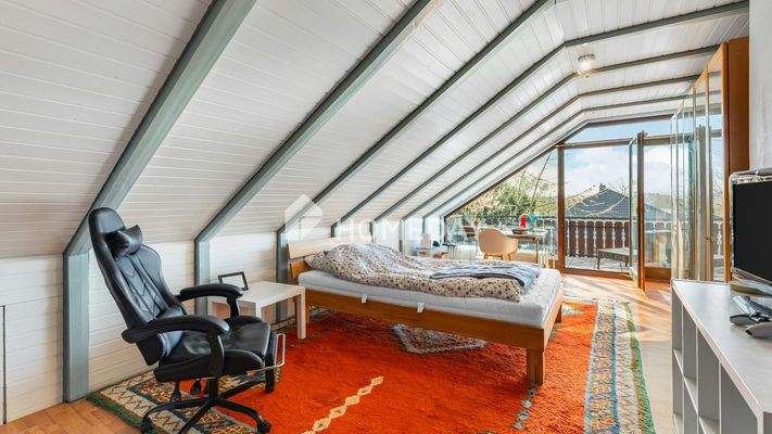 1. OG Elternschlafzimmer 1