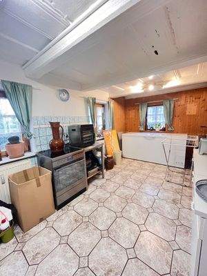 weitere Küche neben Jagdzimmer