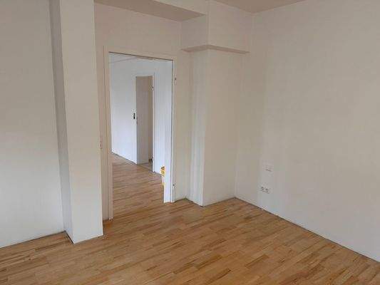 Durchgang Schlafzimmer Wohnzimmer