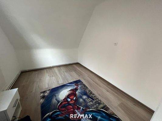 Zimmer Dachgeschoss -  Wohneinheit 2