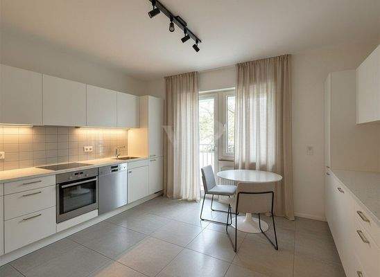 Wohnbeispiel: Küche mit Zugang auf die Terrasse