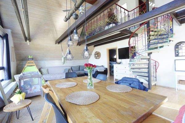 Wohnen/Essen im 1. Dachgeschoss