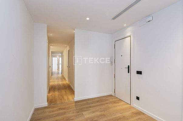 Modern Apartment Close to Avenida Diagonal in Les Corts