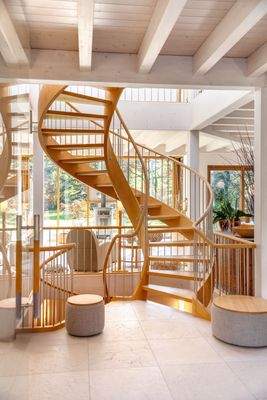 Ästhetische Verbindung aller Geschosse