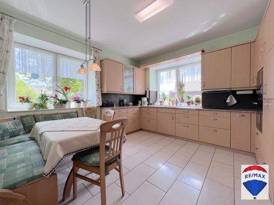 34b4628a-4759-43c3-8d38-0ac9b2bc3d9a