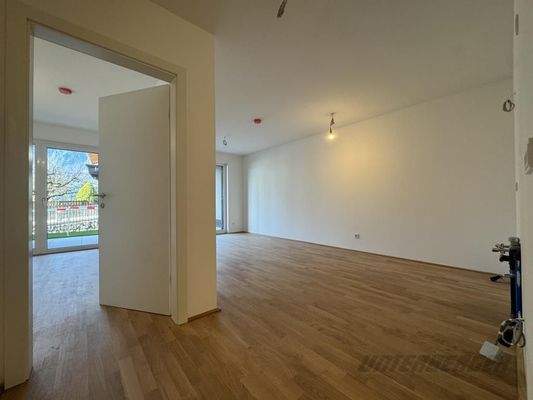 20251029_131459009_iOS