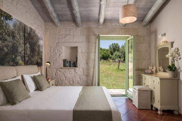 Kreta, Maza: Steinvilla mit beheiztem Pool und Garten in ruhiger Lage zu verkaufen