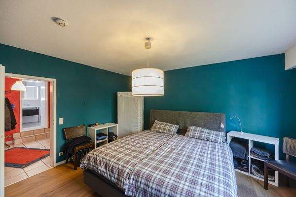 Schlafzimmer im EG (Anbau ca. 1975)