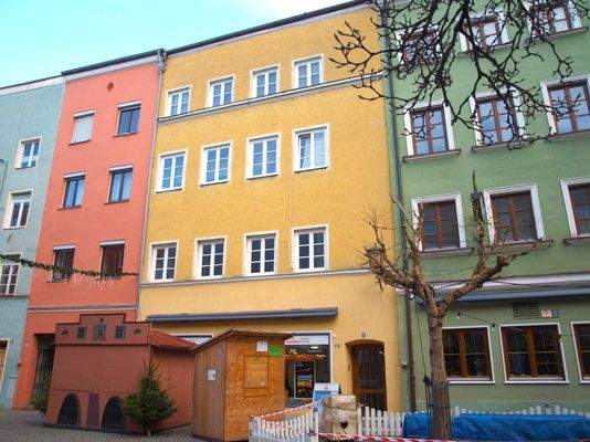 Gelbes Altstadthaus (Wohnung im 1. OG)