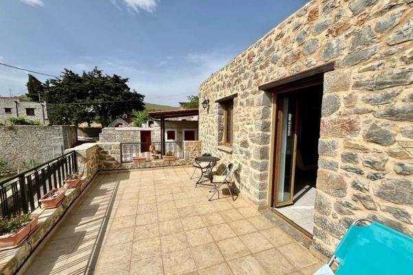 Kreta, Nofalias: Schönes, freistehendes Steinhaus mit 2 Schlafzimmern, Garten und Meerblick von der Terrasse