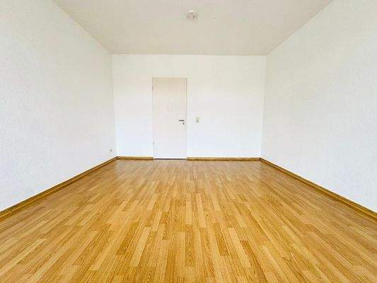 WhatsApp Image 2025-10-20 at 13.09.22(1)