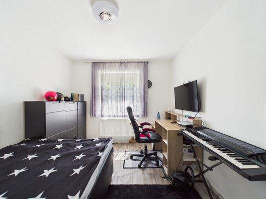 Kinderzimmer OG rechts