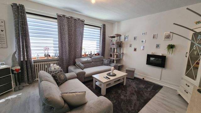 Eduard Rosenberg KG - Gepflegte 4-Zimmer-Wohnung in TOP-Lage - Photo 1