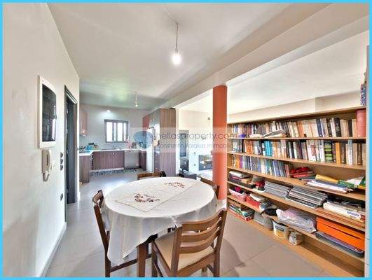 acda051d69dd4af994c5729dac4e8b5a-original