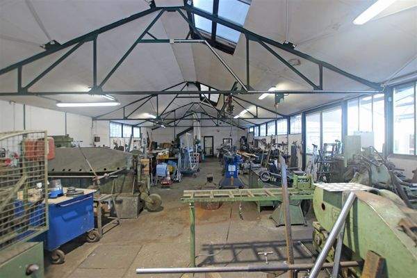 Gewerbehalle - Bild 2