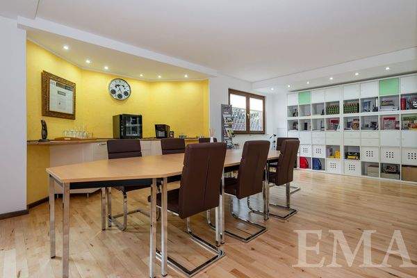 Konferenzraum im Souterrain