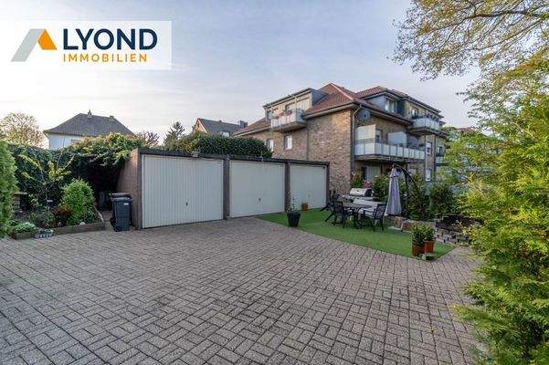 LYD 3791 - 26 Garagen