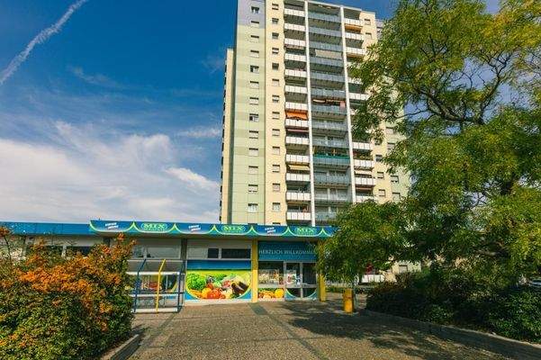 Neustadt an der Weinstra+e-Bayernplatz-