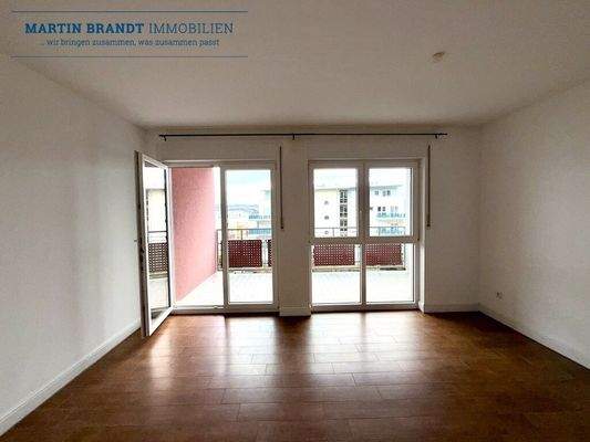 Bodentiefe Fenster im Wohnzimmer