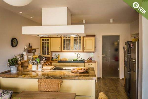 Moderne Einbauküche...