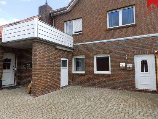 Whg. 3: Eingang (Bilder vor Einzug des Mieters)