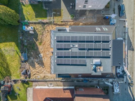Ansicht_Dach mit PV