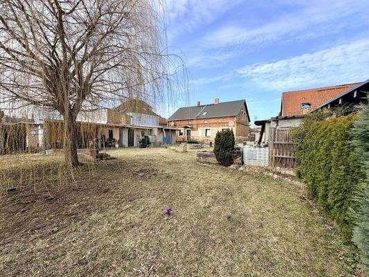 Weitläufiger Garten