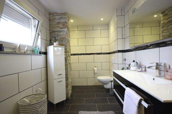 Badezimmer Erdgeschoss