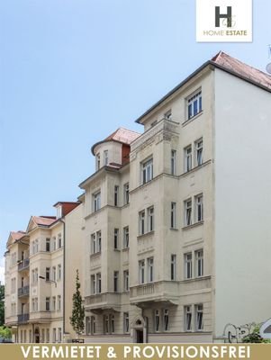 Straßenfassade (2)