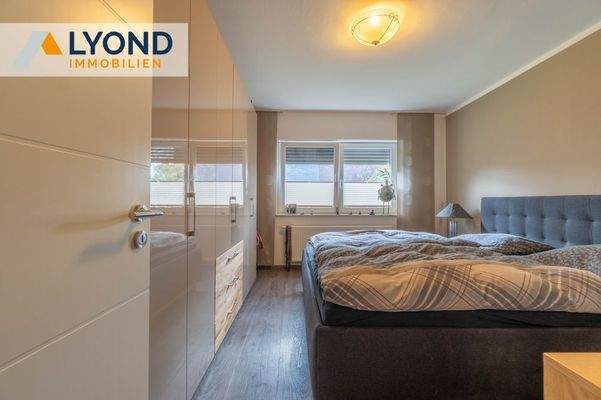 LYD 4617 - 11 Schlafzimmer EG