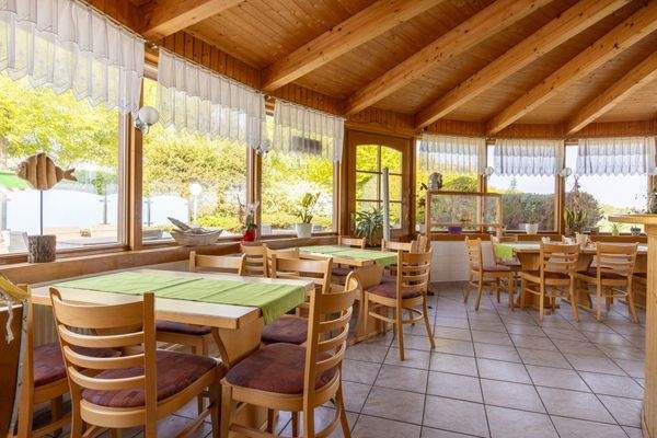 Gastraum II - Wintergarten