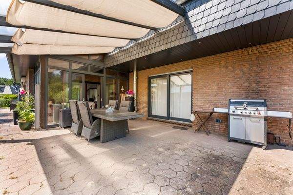 Überdachte Terrasse 