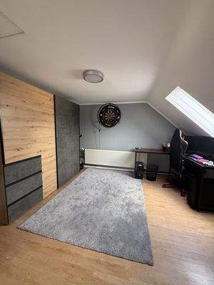 Schlafzimmer mit Ankleide