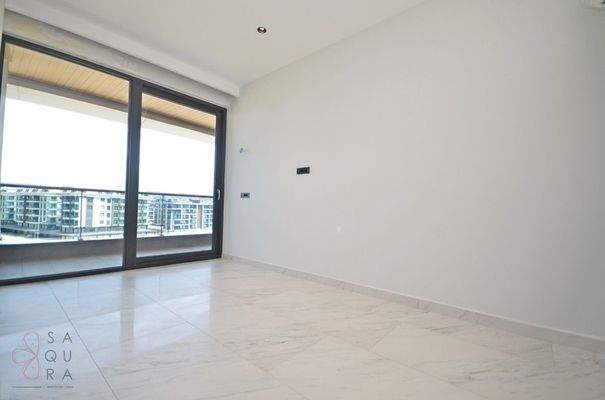 e2db2e7e-fd02-4ea8-8267-0a3a82a9f337