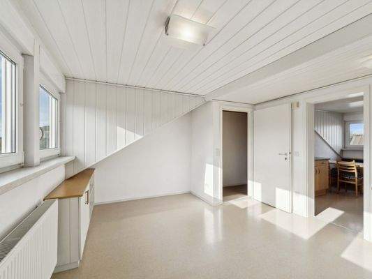 Wohnen Ansicht 2 - DG