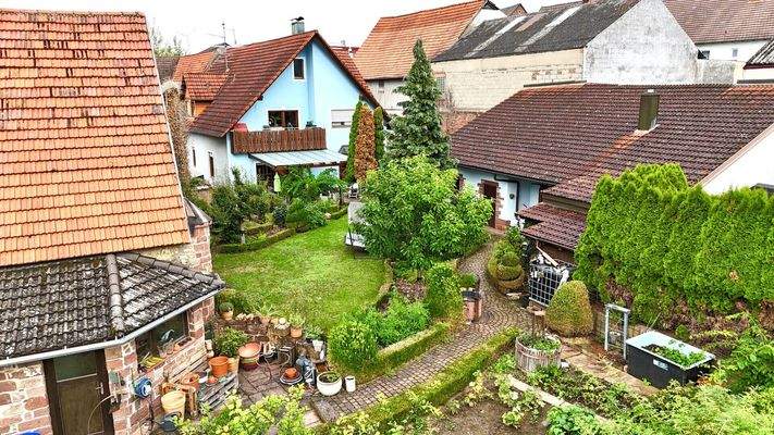 Haus mit Gartengrundstück