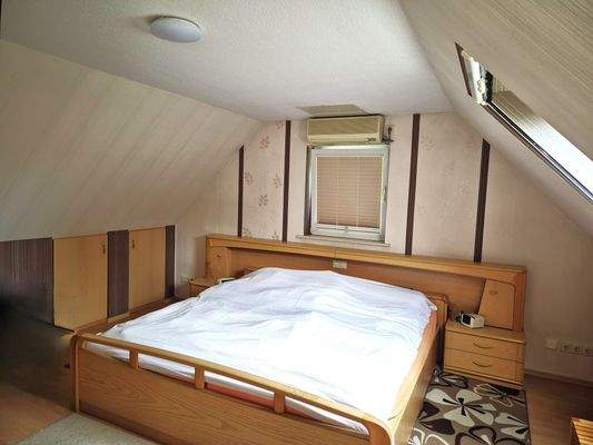 Schlafzimmer m. Klimaanlage
