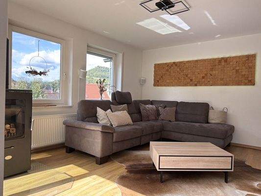 Wohnbereich mi Kamin