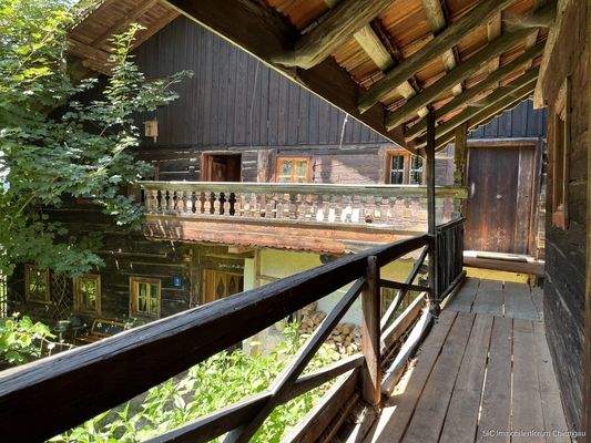 Haupthaus u. Getreidespeicher