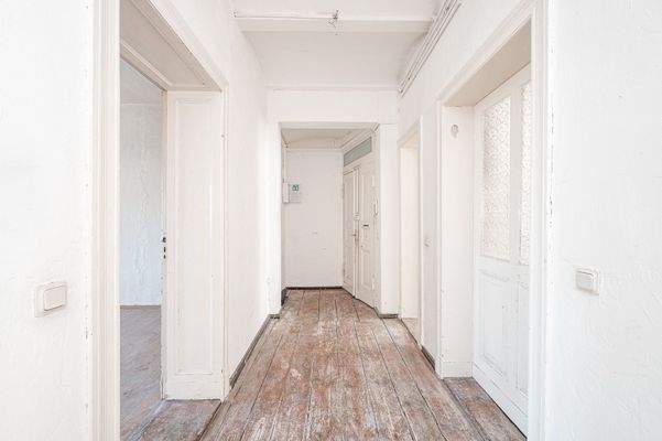 WE27 zweiter Flur (1)