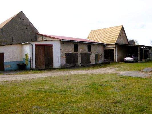 Nebengebäude hofseitig