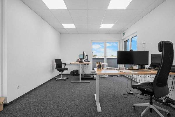 5Plus Immo Gewerbeobjekt Miete Würselen