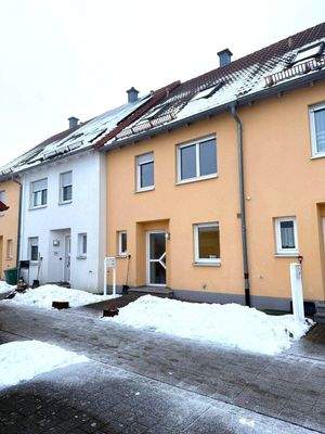 Hausansicht Eingangsseite 