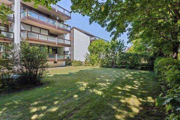 Ostbalkon und Garten