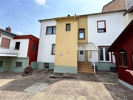 Rückansicht/Innenhof