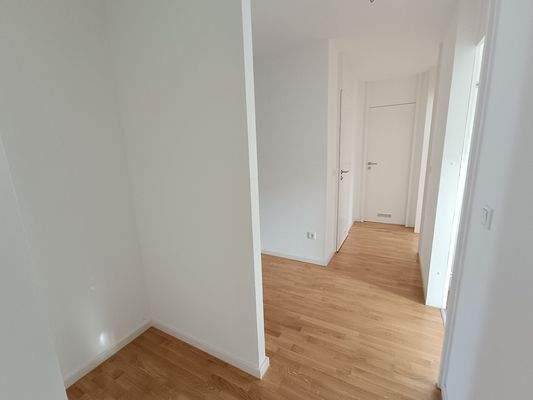 Helle Wohnungseingang